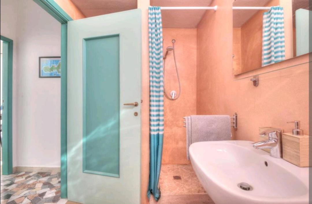 Апартаменты Il Balcone Su Montecristo, Bike Friendly - Goelba Каполивери Экстерьер фото